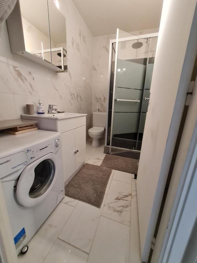 Apartament Studio Le Stellamaris Saint-Raphaël Zewnętrze zdjęcie